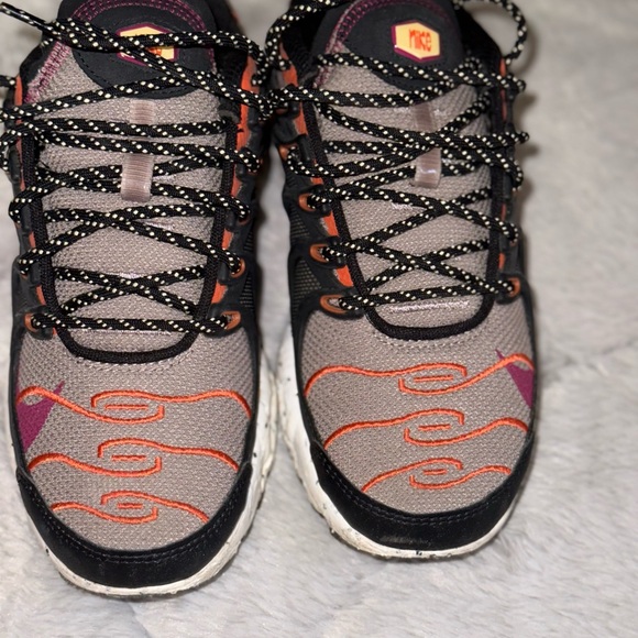 Nike Air Max Terrascape Plus New Multicolor Sneakers used like new 9.5/10 size 8 - Picture 2 of 7